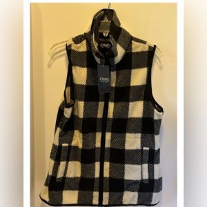 Chaps Women’s Full Zipper Plaid Fleece Vest With Pockets Size medium